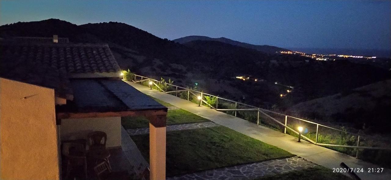 Azienda Agrituristica La Janna Di La Faj Budoni Luaran gambar