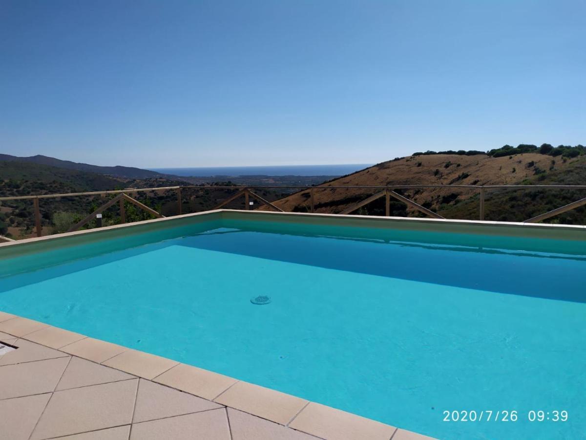 Azienda Agrituristica La Janna Di La Faj Budoni Luaran gambar
