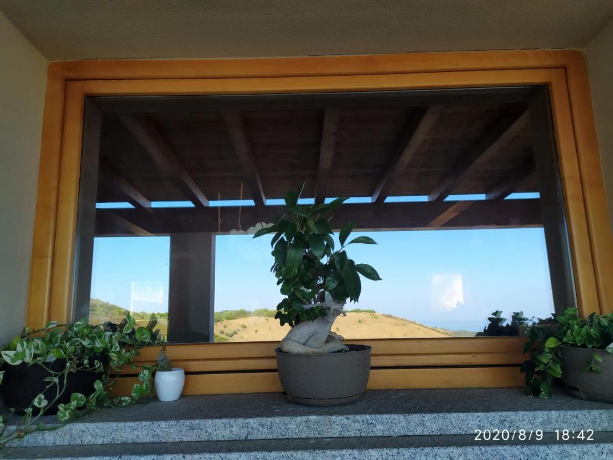 Azienda Agrituristica La Janna Di La Faj Budoni Luaran gambar