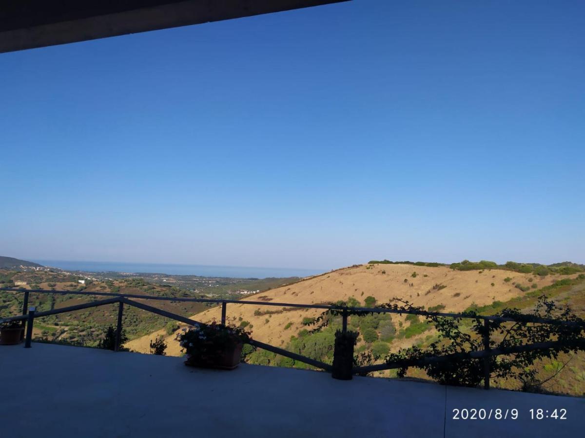 Azienda Agrituristica La Janna Di La Faj Budoni Luaran gambar