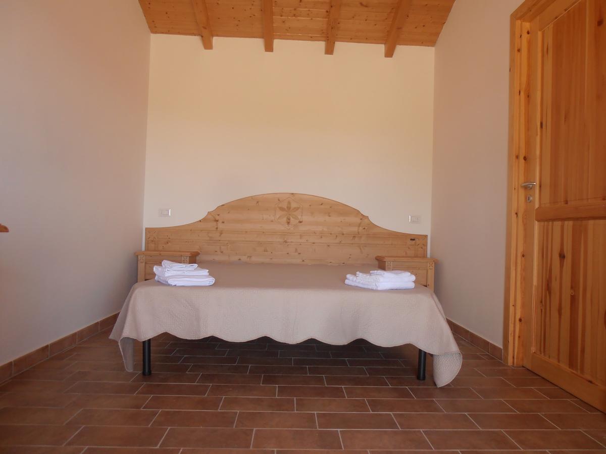 Azienda Agrituristica La Janna Di La Faj Budoni Luaran gambar
