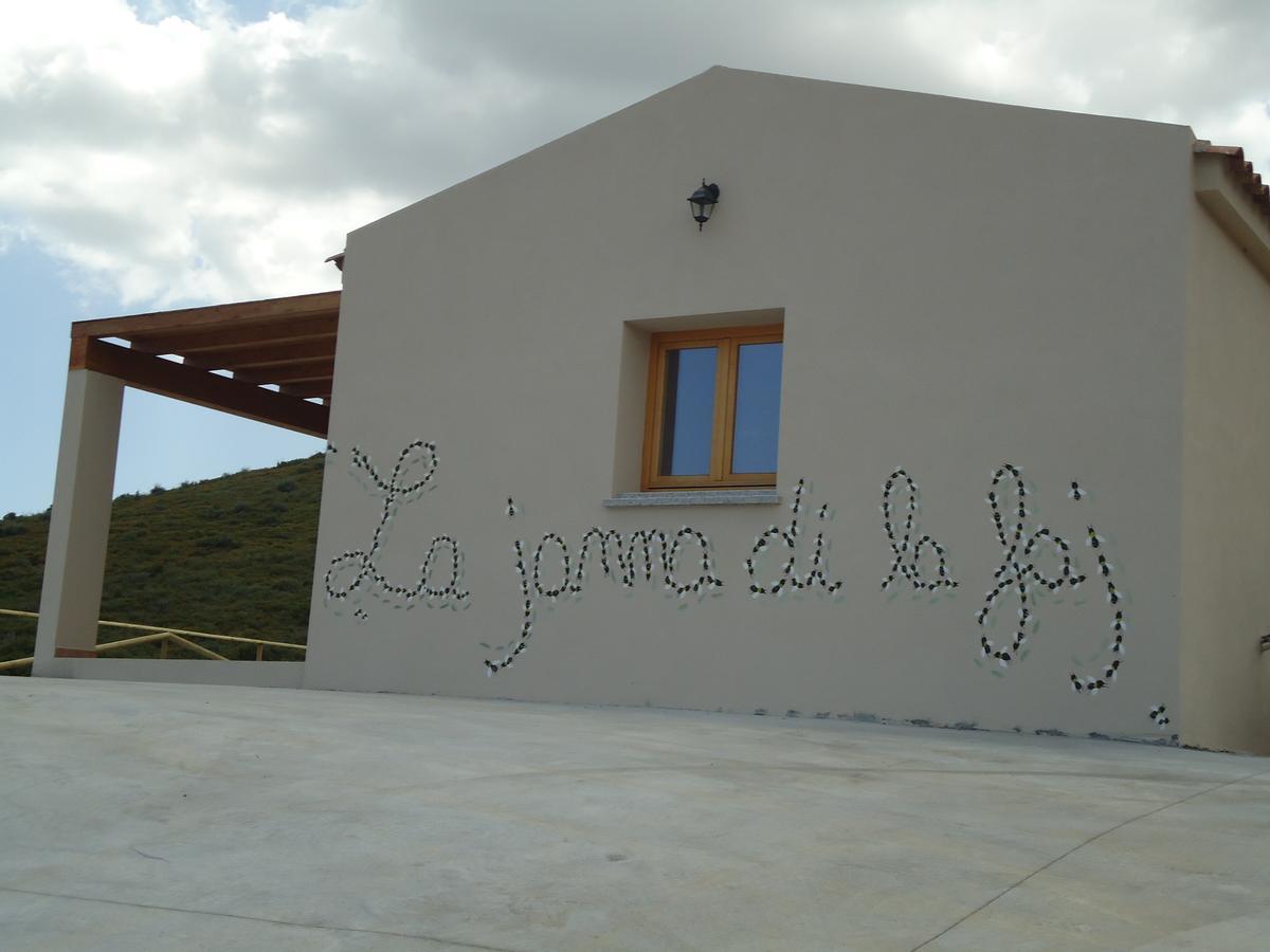 Azienda Agrituristica La Janna Di La Faj Budoni Luaran gambar