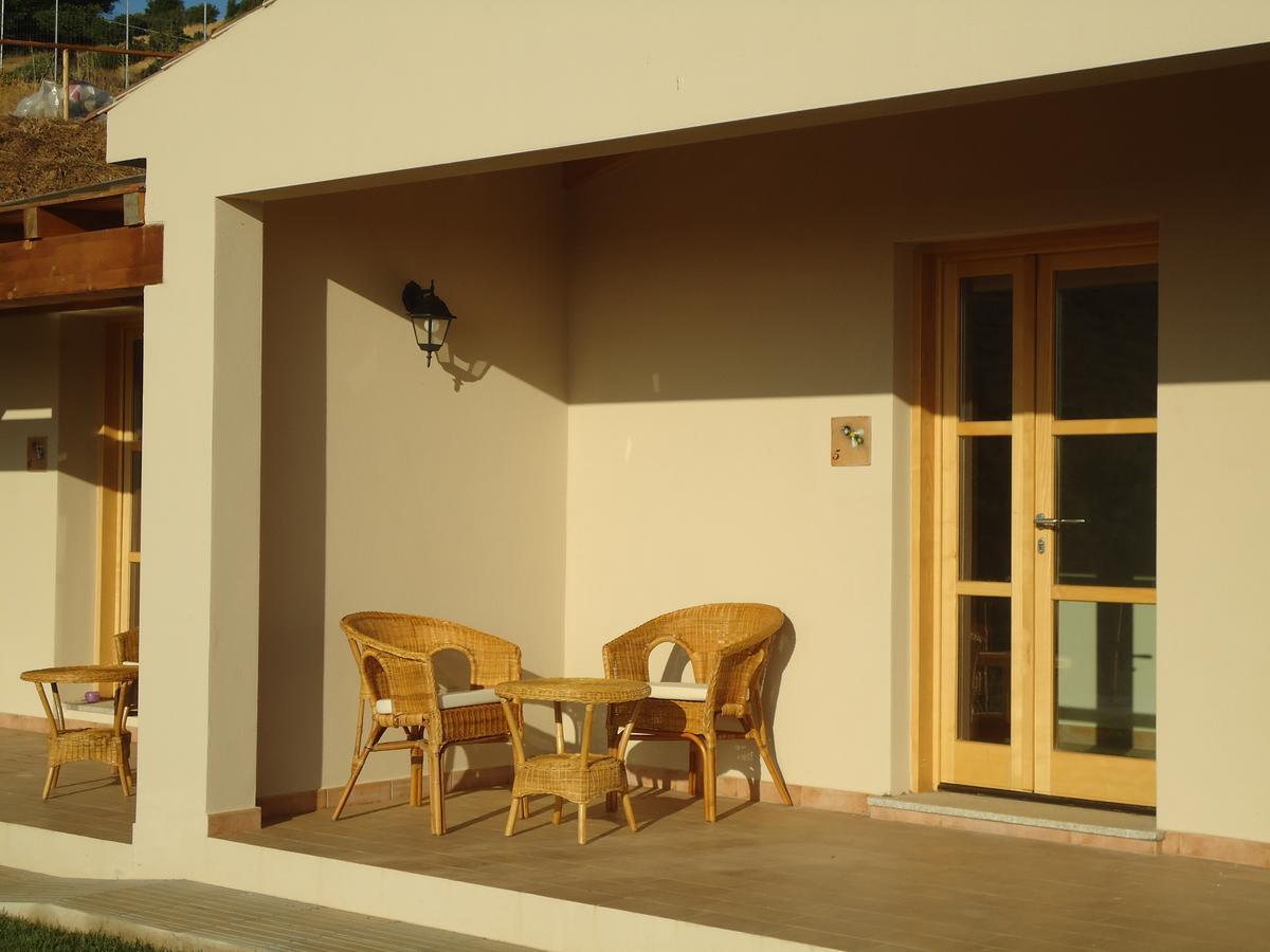 Azienda Agrituristica La Janna Di La Faj Budoni Luaran gambar