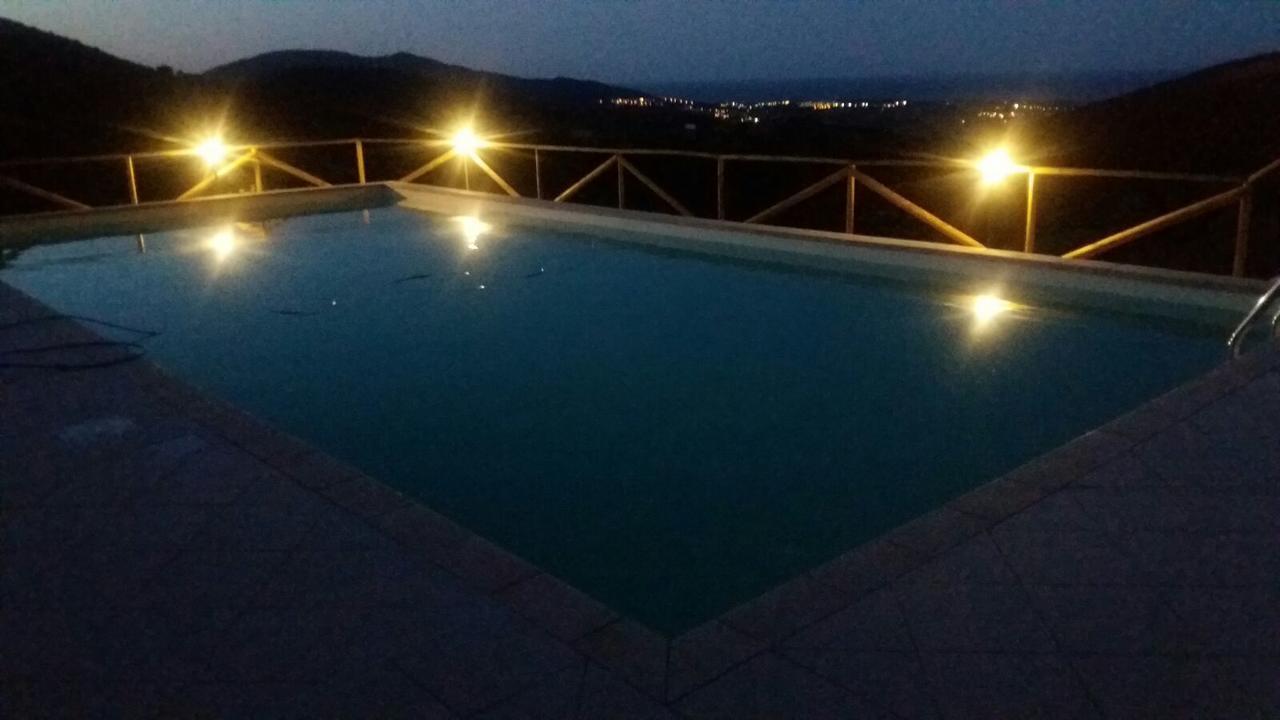 Azienda Agrituristica La Janna Di La Faj Budoni Luaran gambar