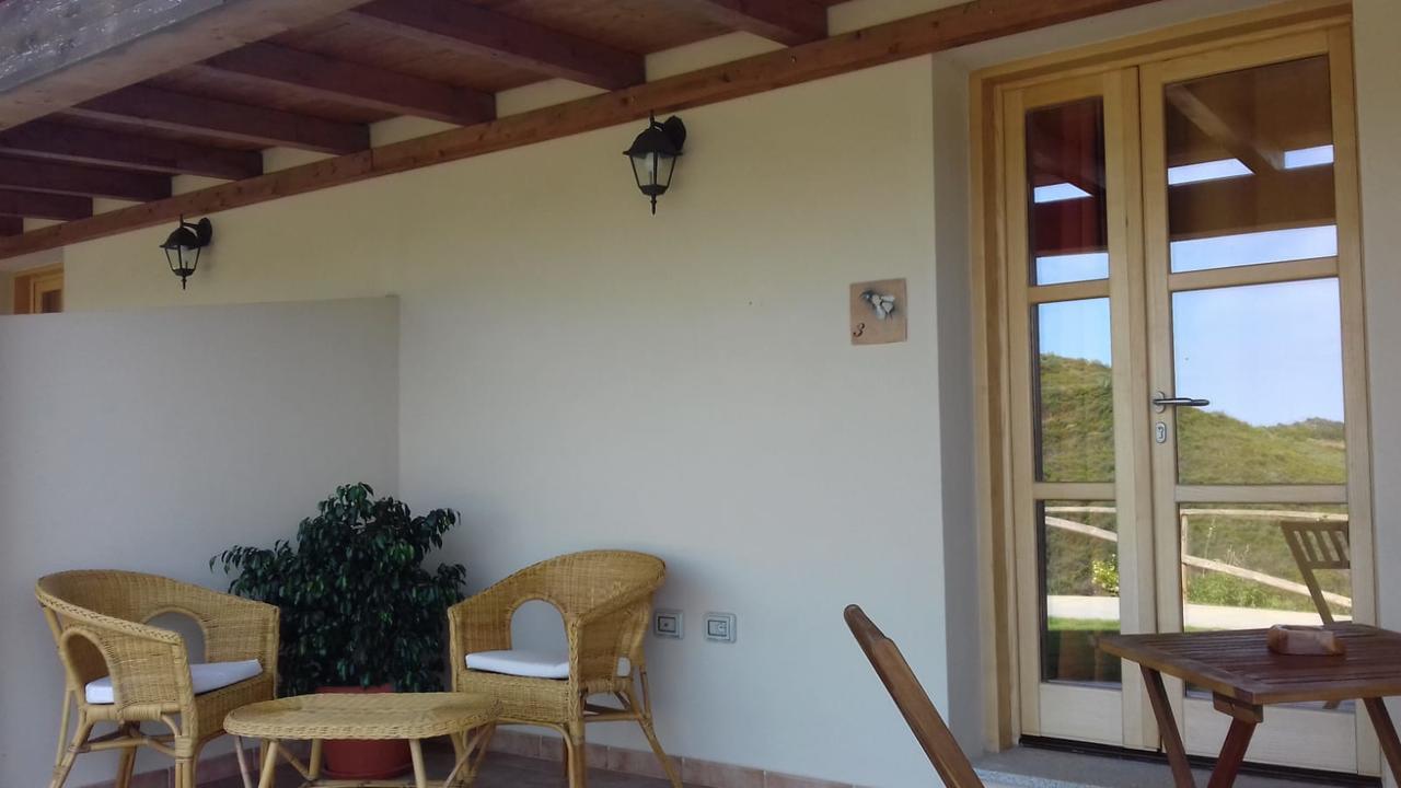 Azienda Agrituristica La Janna Di La Faj Budoni Luaran gambar