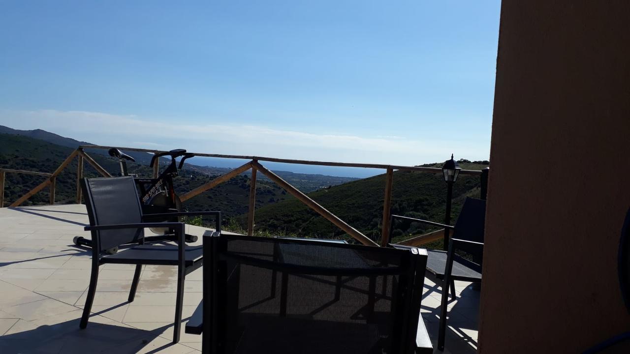 Azienda Agrituristica La Janna Di La Faj Budoni Luaran gambar