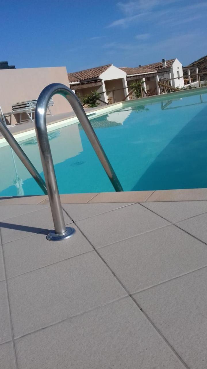Azienda Agrituristica La Janna Di La Faj Budoni Luaran gambar