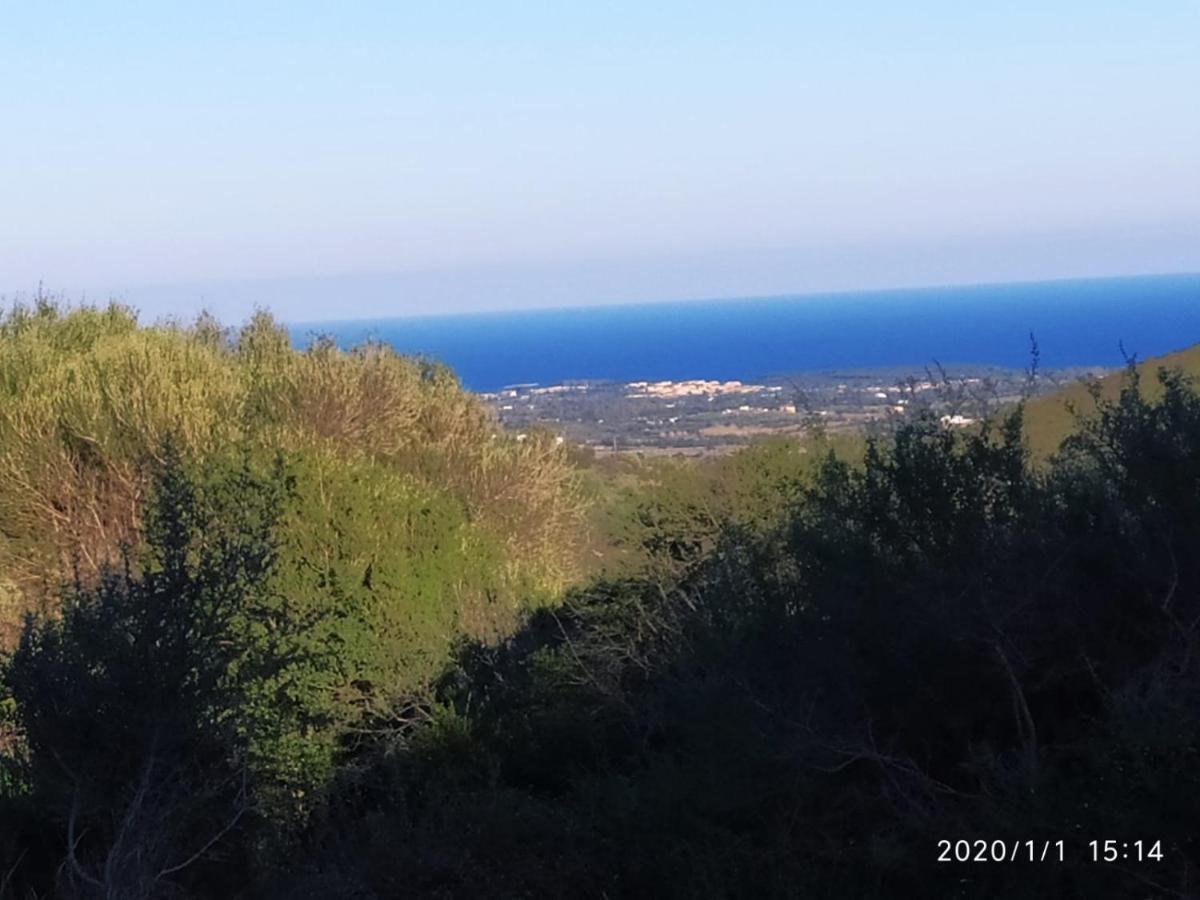 Azienda Agrituristica La Janna Di La Faj Budoni Luaran gambar